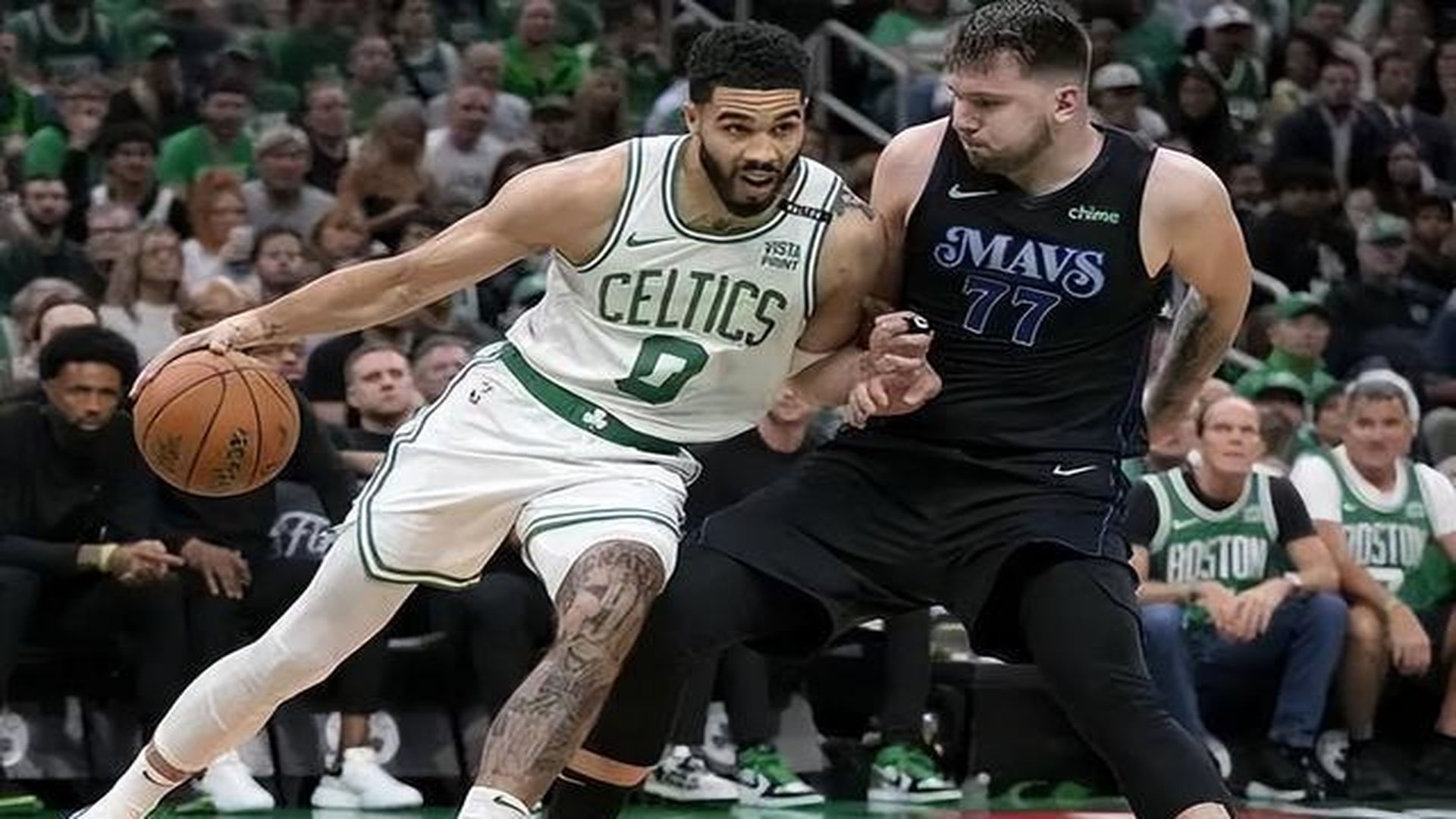 九游体育APP-利拉德重返开拓者