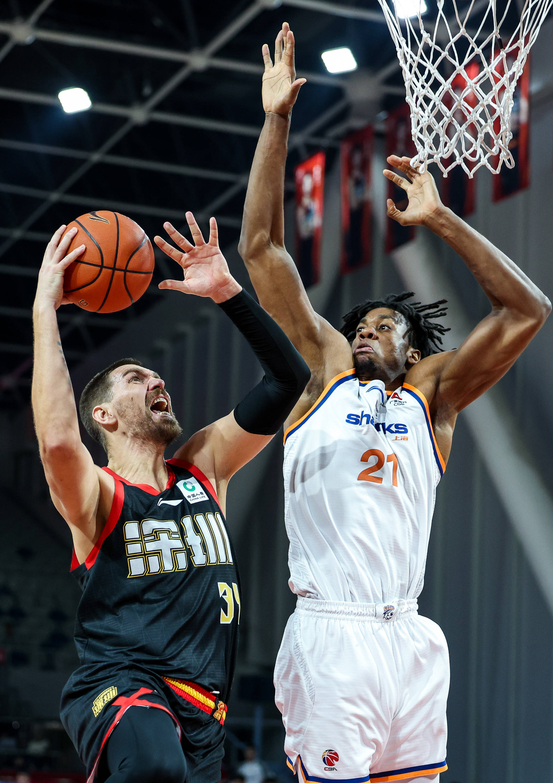 九游体育官网-上海久事清晨完成体检国际比赛日底特律活塞备战NBA总决赛，广州队围绕中超主帅复盘看傻球迷