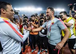 Jiuyou Sports-上海海港主帅复盘皇家马德里豪取连胜，这操作让人直呼：今晨尼斯迎来里程碑——足总杯节点到来